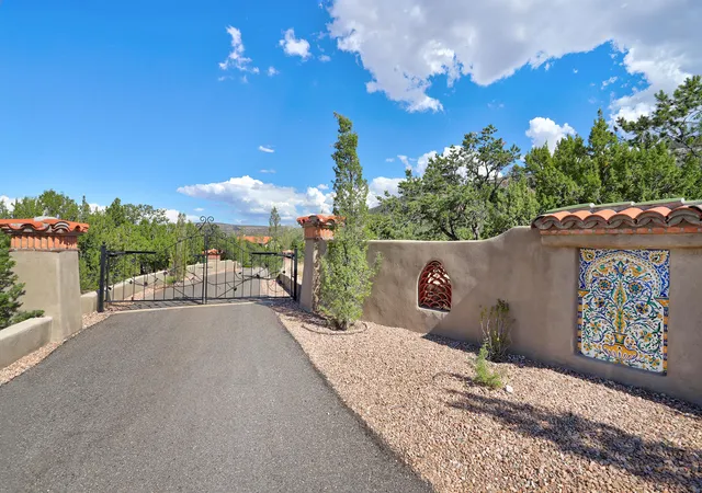 Photo 3 of Single family home for sale at 44 La Puerta Trl, Placitas, NM 87043 | MLS# 1110708 | Listing updated on 2026-09-10