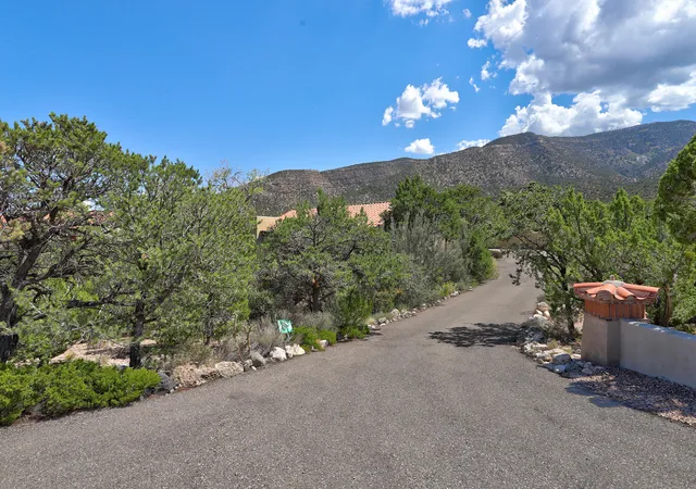 Photo 4 of Single family home for sale at 44 La Puerta Trl, Placitas, NM 87043 | MLS# 1110708 | Listing updated on 2026-09-10