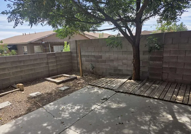 Photo 3 of Single family home for sale at 10012 Cartagena Ave Sw, Albuquerque, NM 87121 | MLS# 1110727 | Listing updated on 2026-10-01