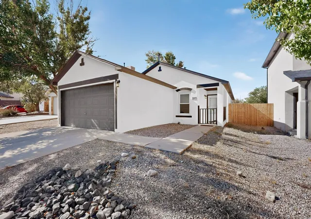 Photo 2 of Single family home for sale at 9715 Desert Pine Ave Sw, Albuquerque, NM 87121 | MLS# 1110657 | Listing updated on 2026-09-12
