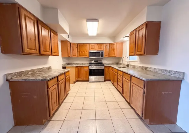 Photo 2 of Single family home for sale at 604 Maxine St Ne, Albuquerque, NM 87123 | MLS# 1110735 | Listing updated on 2026-09-17