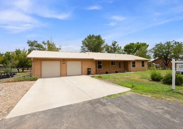 Photo 1 of Single family home for sale at 1670 Murray Loop, Bosque Farms, NM 87068 | MLS# 1110736 | Listing updated on 2026-10-02