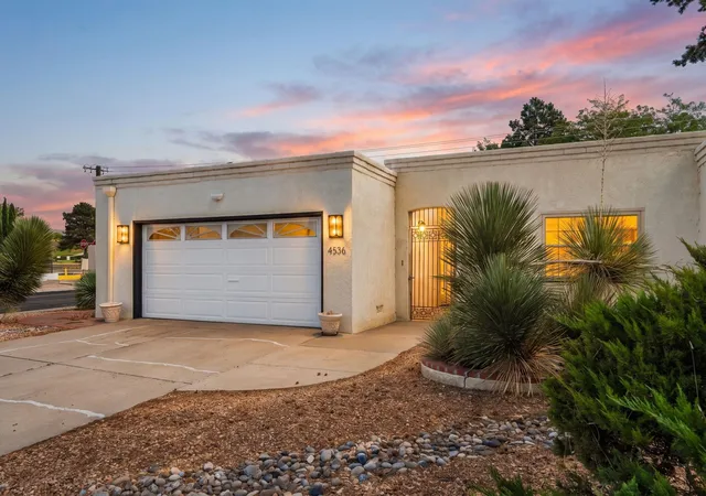 Townhouse for sale at 4536 Durango Ct NE, Albuquerque, NM 87109 | MLS# 1110737