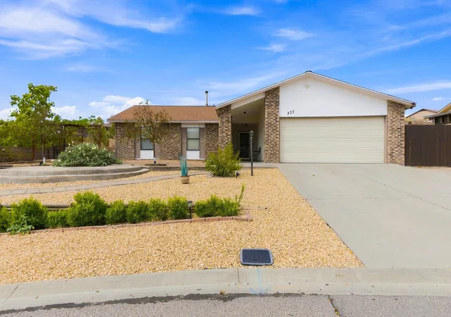 Photo 1 of Single family home for sale at 337 Tigris Rd Ne, Rio Rancho, NM 87124 | MLS# 1110754 | Listing updated on 2026-09-10