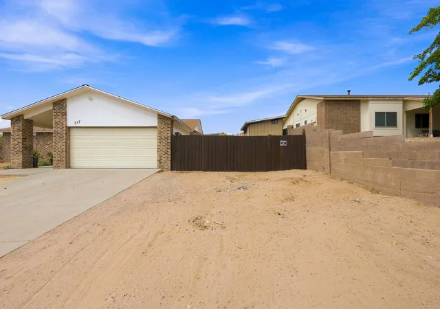 Photo 3 of Single family home for sale at 337 Tigris Rd NE, Rio Rancho, NM 87124 | MLS# 1110754 | Listing updated on 2026-09-10