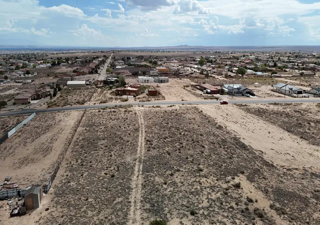 Photo 4 of Land for sale at 637 Northern Blvd NE, Rio Rancho, NM 87124 | MLS# 1110786 | Listing updated on 2026-09-11