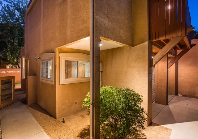 Photo 3 of Townhouse for sale at 3036 Sombra Del Rio Nw, Albuquerque, NM 87107 | MLS# 1110810 | Listing updated on 2026-09-21