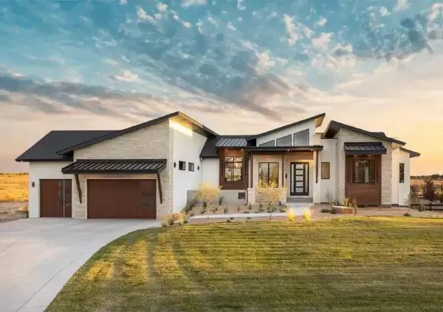 Single family home for sale at 932 Villa Rd SE, Rio Rancho, NM 87124 | MLS# 1110812 | Listing updated on 2026-09-11