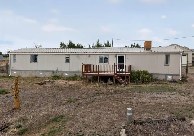 Photo 3 of Manufactured home for sale at 10 Rocky Ct, Edgewood, NM 87015 | MLS# 1110842 | Listing updated on 2026-09-18