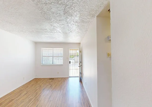 Photo 3 of Sale Pending at 3403 Anderson Ave SE, Albuquerque, NM 87106 | MLS# 1110863 | Listing updated on 2026-09-27