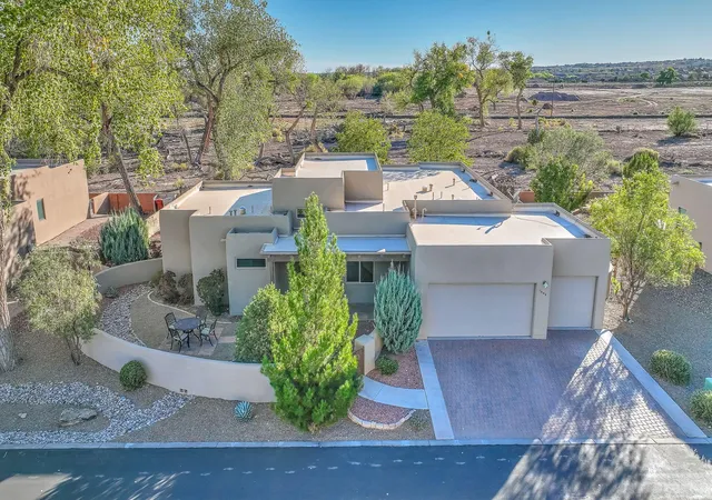Photo 1 of Sale Pending at 1005 Avenida Los Suenos, Bernalillo, NM 87004 | MLS# 1110865 | Listing updated on 2026-09-14