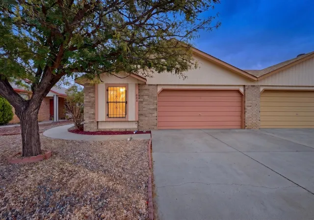 Photo 2 of Townhouse for sale at 884 Entrada Dr Sw, Los Lunas, NM 87031 | MLS# 1110866 | Listing updated on 2026-09-14
