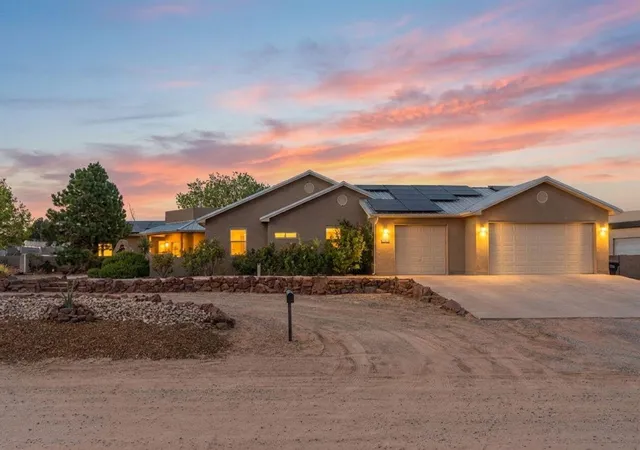 Photo 1 of Single family home for sale at 5713 Rio Animas Rd Ne, Rio Rancho, NM 87144 | MLS# 1110870 | Listing updated on 2026-09-16