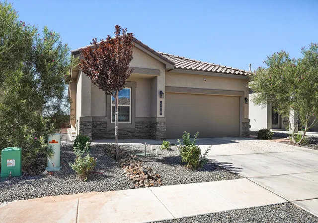 Photo 3 of Single family home for sale at 590 Turmalina Dr Se, Rio Rancho, NM 87124 | MLS# 1110874 | Listing updated on 2026-09-13