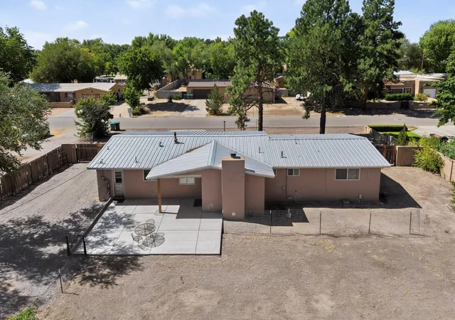 Photo 3 of Single family home for sale at 1141 Western Meadows Rd Nw, Albuquerque, NM 87114 | MLS# 1110910 | Listing updated on 2026-09-13