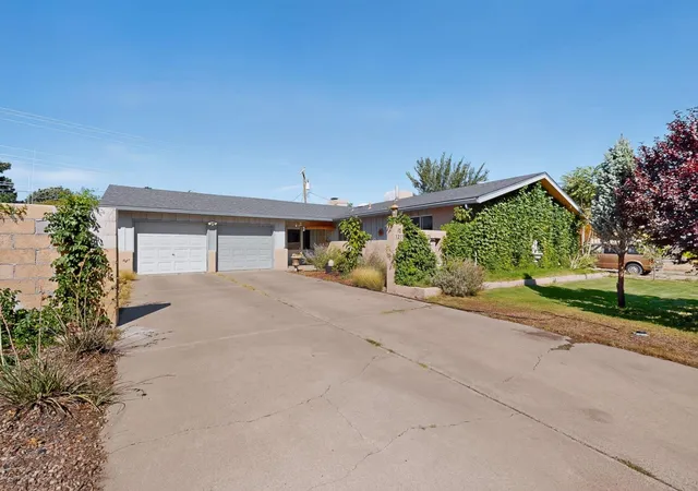 Photo 2 of Single family home for sale at 1213 San Pablo St Ne, Albuquerque, NM 87110 | MLS# 1110919 | Listing updated on 2026-10-05