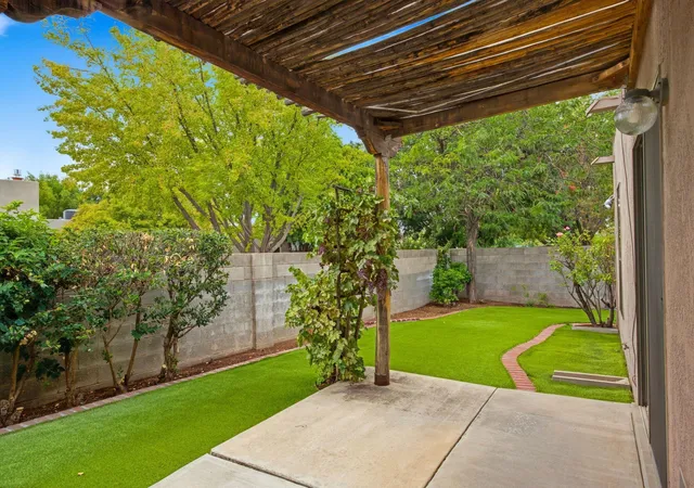 Photo 1 of Sale Pending at 7452 Burlison Dr Ne, Albuquerque, NM 87109 | MLS# 1110936 | Listing updated on 2026-09-21
