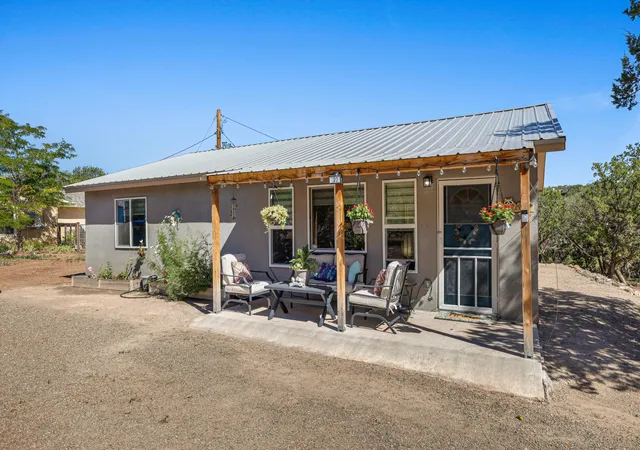 Photo 1 of Single family home for sale at 22 Kelly Lynn Dr, Sandia Park, NM 87047 | MLS# 1110967 | Listing updated on 2026-09-23