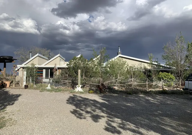 Photo 1 of Sale Pending at 130 Stream Rd, Edgewood, NM 87015 | MLS# 1110976 | Listing updated on 2026-09-16