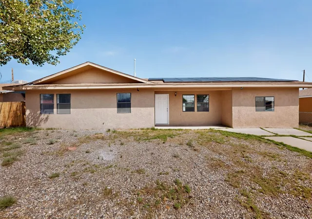 Photo 1 of Sale Pending at 816 La Luz Dr, Belen, NM 87002 | MLS# 1111003 | Listing updated on 2026-09-18