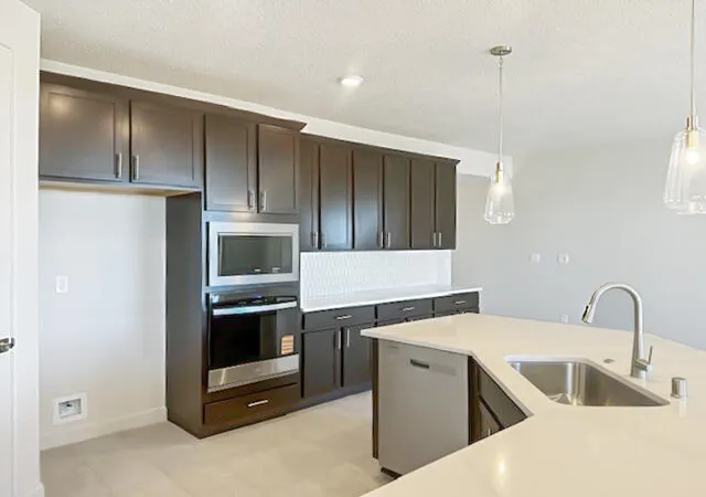 Photo 2 of Single family home for sale at 2467 Marble Ave Ne, Rio Rancho, NM 87144 | MLS# 1111013 | Listing updated on 2026-09-26