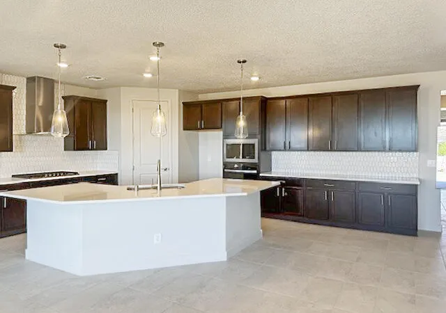 Photo 3 of Single family home for sale at 2467 Marble Ave Ne, Rio Rancho, NM 87144 | MLS# 1111013 | Listing updated on 2026-09-26