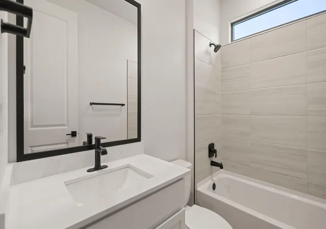 Photo 3 of Single family home for sale at 2440 Marble Ave Ne, Rio Rancho, NM 87144 | MLS# 1111019 | Listing updated on 2026-09-15