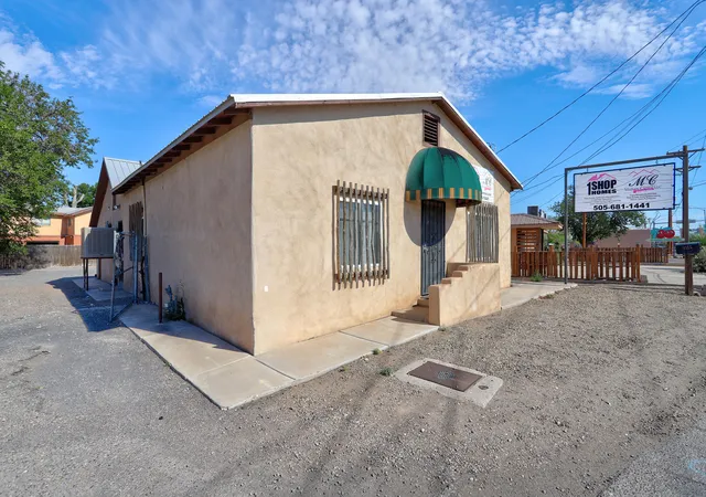 Photo 2 of Single family home for sale at 9511 4th Street Nw, Albuquerque, NM 87114 | MLS# 1111046 | Listing updated on 2026-09-21