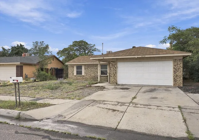 Photo 1 of Sale Pending at 12737 Tomlinson Dr Se, Albuquerque, NM 87123 | MLS# 1111058 | Listing updated on 2026-10-05
