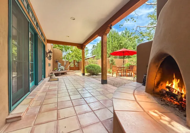 Photo 3 of Single family home for sale at 6100 Hoochaneetsa, Cochiti Lake, NM 87083 | MLS# 1111084 | Listing updated on 2026-09-16