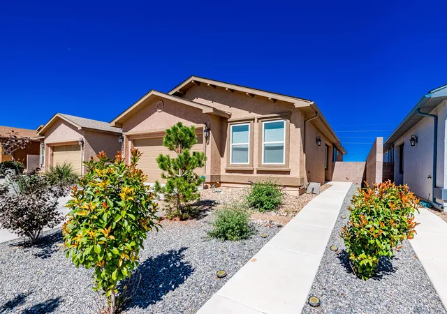 Photo 2 of Single family home for sale at 240 Rio Chama Cir Sw, Los Lunas, NM 87031 | MLS# 1111083 | Listing updated on 2026-09-17
