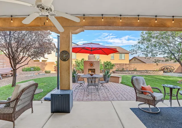 Photo 2 of Sale Pending at 42 Los Miradores Dr Ne, Rio Rancho, NM 87124 | MLS# 1111107 | Listing updated on 2026-09-27