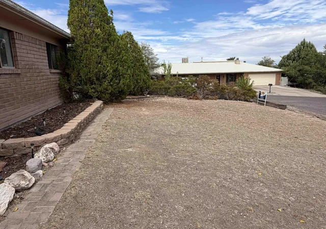 Photo 2 of Single family home for sale at 123 Garden Cir, Socorro, NM 87801 | MLS# 1111120 | Listing updated on 2026-09-23