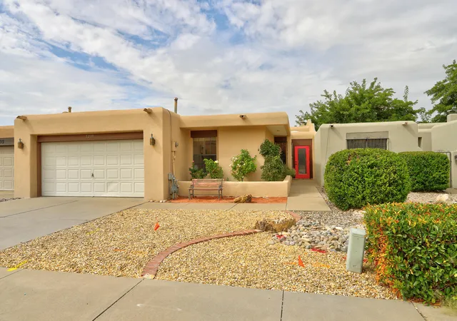 Townhouse for sale at 5239 Zurich Pl NE, Albuquerque, NM 87111 | MLS# 1111136