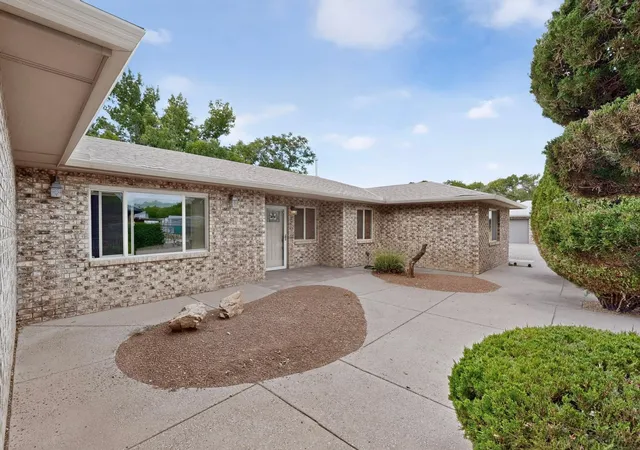 Photo 1 of Sale Pending at 1502 La Vega Dr Sw, Albuquerque, NM 87105 | MLS# 1111150 | Listing updated on 2026-10-02