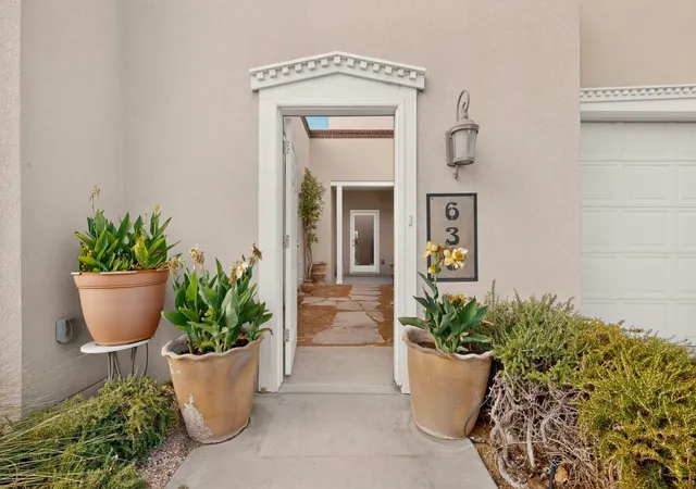 Photo 3 of Single family home for sale at 636 Rio Azul Ln Nw, Albuquerque, NM 87104 | MLS# 1111161 | Listing updated on 2026-09-23