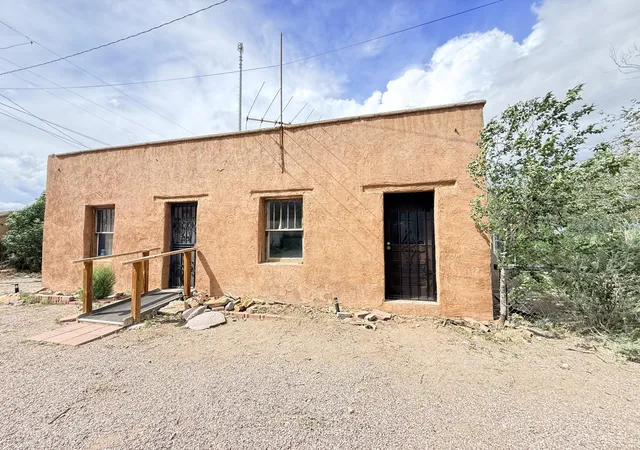 Photo 1 of Single family home for sale at 600 2nd Street, Magdalena, NM 87825 | MLS# 1111165 | Listing updated on 2026-09-18