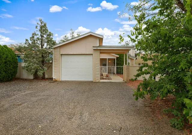 Photo 1 of Sale Pending at 166 Coral Dr Ne, Rio Rancho, NM 87124 | MLS# 1111174 | Listing updated on 2026-09-22