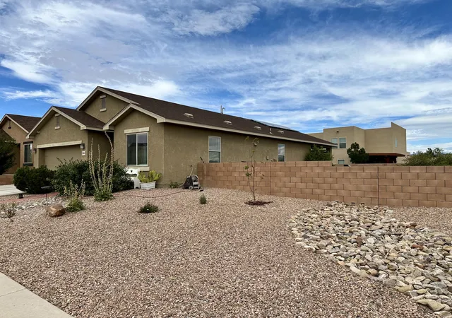 Photo 3 of Single family home for sale at 10804 Topacio St Nw, Albuquerque, NM 87114 | MLS# 1111175 | Listing updated on 2026-09-23