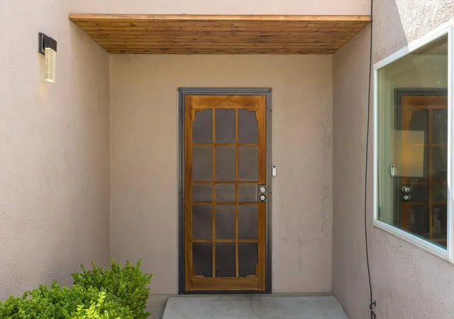 Photo 4 of Townhouse for sale at 9825 Denali Rd NE, Albuquerque, NM 87111 | MLS# 1111205 | Listing updated on 2026-09-18