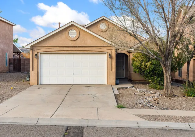 Photo 1 of Sale Pending at 1336 Penasco Rd Ne, Rio Rancho, NM 87144 | MLS# 1111033 | Listing updated on 2026-10-02