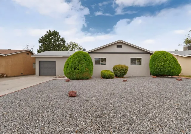 Photo 3 of Single family home for sale at 2817 Cardenas Dr Ne, Albuquerque, NM 87110 | MLS# 1111243 | Listing updated on 2026-09-19