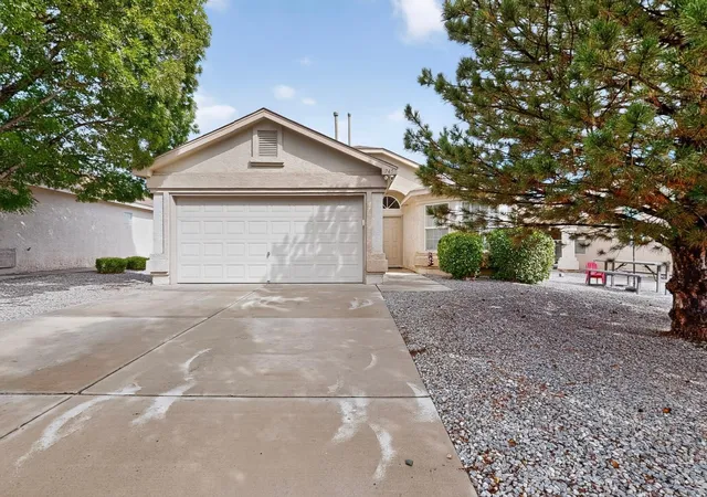 Photo 2 of Sale Pending at 745 Morning Meadows Dr Ne, Rio Rancho, NM 87144 | MLS# 1111248 | Listing updated on 2026-09-30