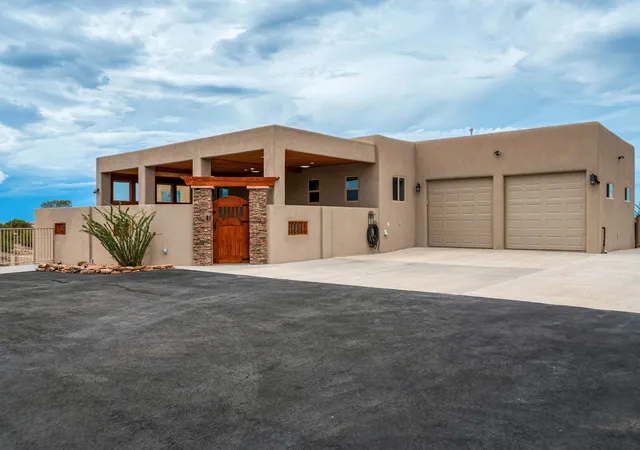 Photo 2 of Sale Pending at 45 Sandia Ln, Placitas, NM 87043 | MLS# 1111254 | Listing updated on 2026-09-26