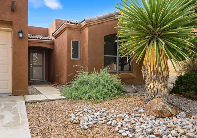 Photo 2 of Single family home for sale at 7428 Silverthorne Rd Nw, Albuquerque, NM 87114 | MLS# 1111269 | Listing updated on 2026-09-30