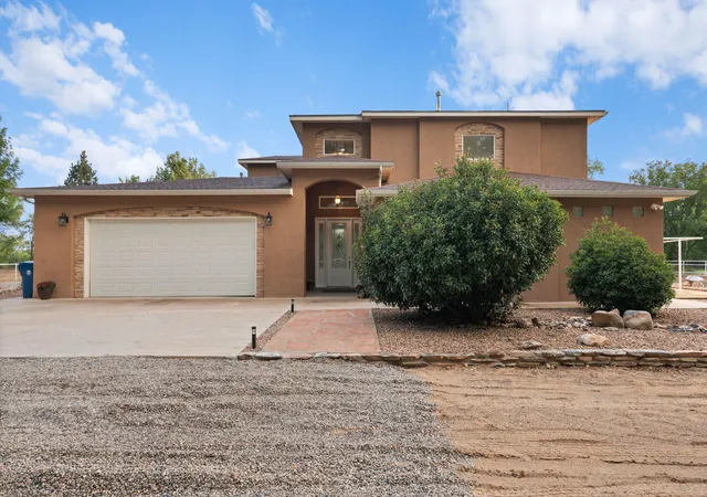 Photo 3 of Single family home for sale at 103 Chantelly Ln, Los Lunas, NM 87031 | MLS# 1111271 | Listing updated on 2026-09-20
