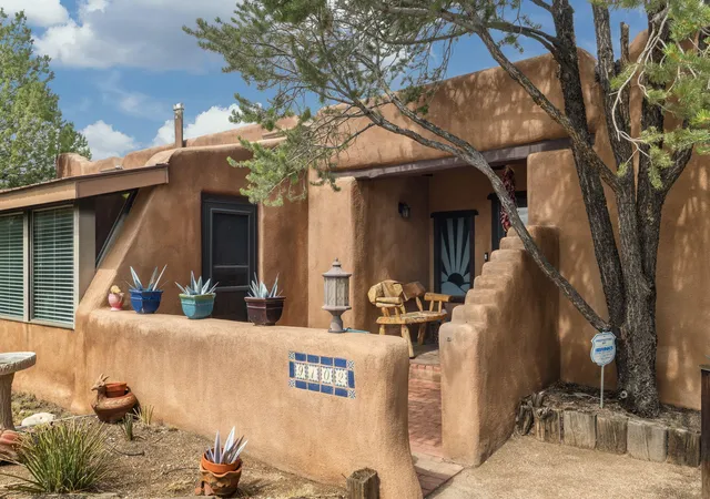 Photo 3 of Single family home for sale at 9102 Lynx Loop Ne, Albuquerque, NM 87122 | MLS# 1111275 | Listing updated on 2026-09-22