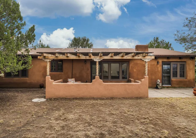 Photo 3 of Single family home for sale at 9102 Lynx Loop NE, Albuquerque, NM 87122 | MLS# 1111275 | Listing updated on 2026-09-22