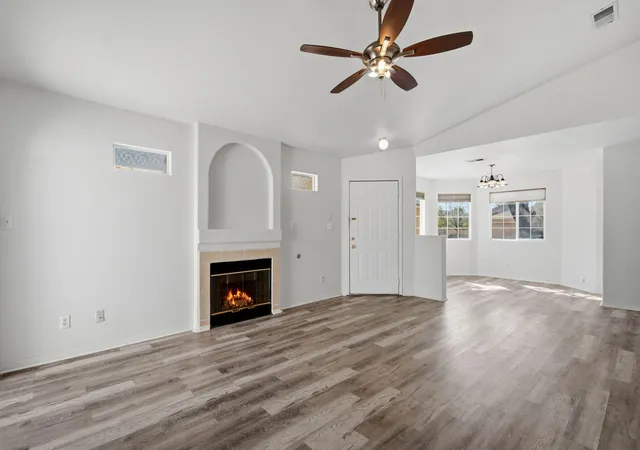 Photo 3 of Sale Pending at 8409 Vista Chamisa Ln Sw, Albuquerque, NM 87121 | MLS# 1111285 | Listing updated on 2026-09-23