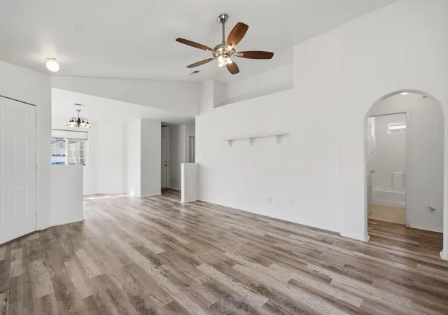 Photo 3 of Sale Pending at 8409 Vista Chamisa Ln SW, Albuquerque, NM 87121 | MLS# 1111285 | Listing updated on 2026-09-23